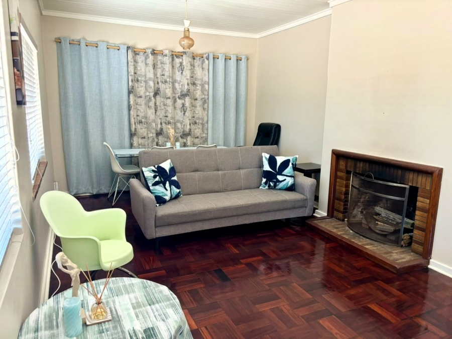 6 Bedroom Property for Sale in Vasco Estate Western Cape